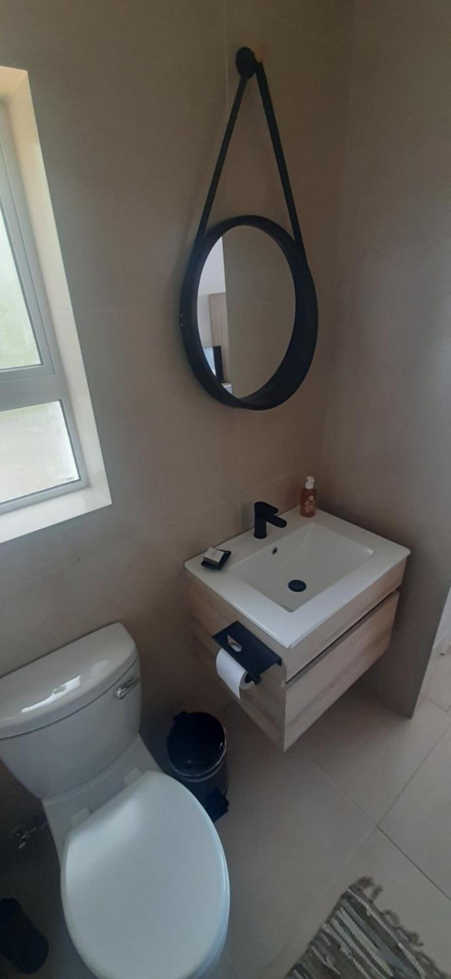 Beachview Guest Suites Port Elizabeth מראה חיצוני תמונה